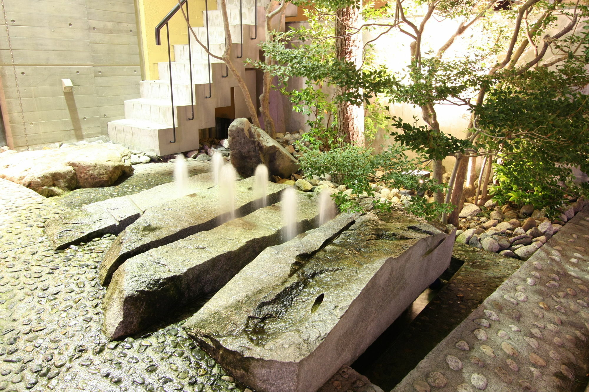 Uozu Manten Hotel Ekimae Екстериор снимка